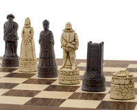 The Berkeley Chess English Russet And Walnut Chess Set